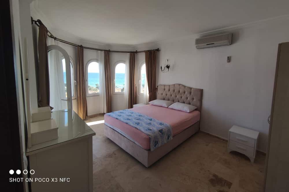 Photo of Bedroom in Milas
