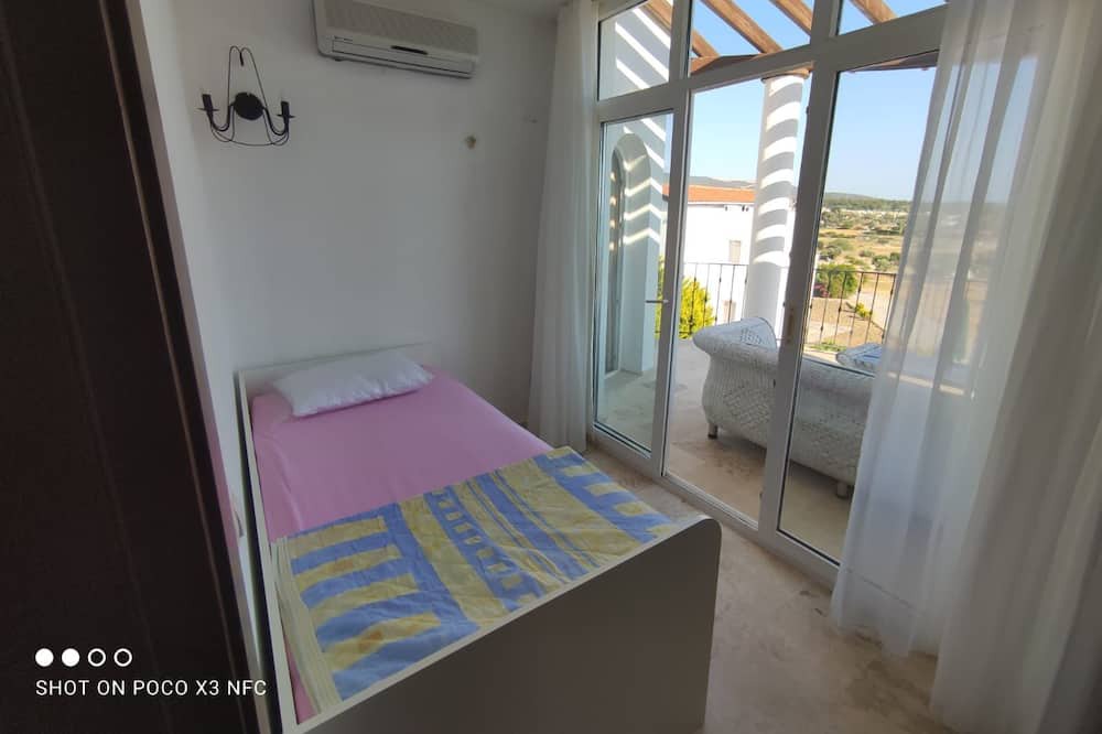 Photo of Bedroom in Milas