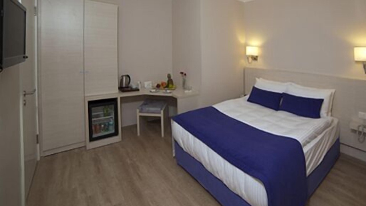 Photo of Bedroom in Izmir City Centre