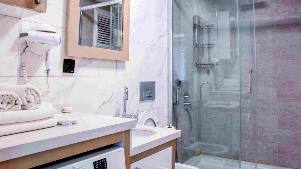 Photo of Bathroom in Guzeloba Mahallesi