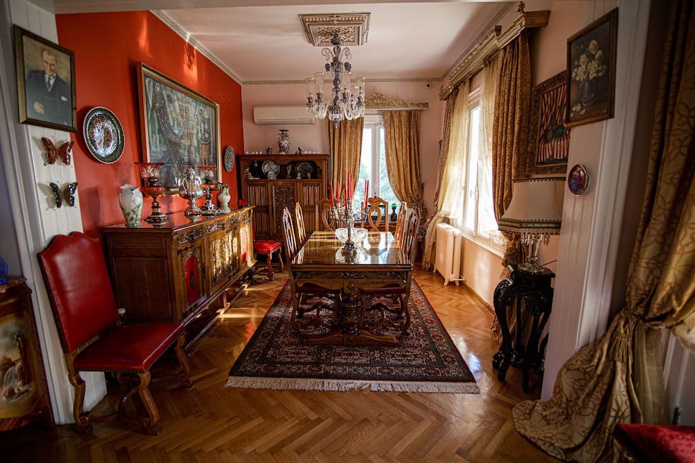 Photo of Livingroom in Adalar