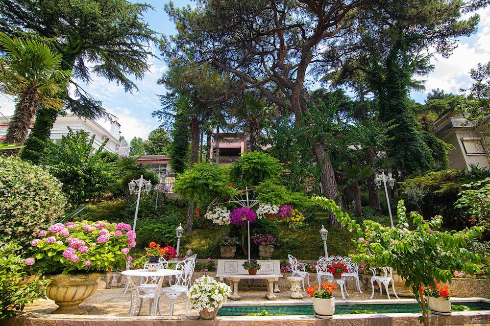 Photo of Outdoor in Adalar