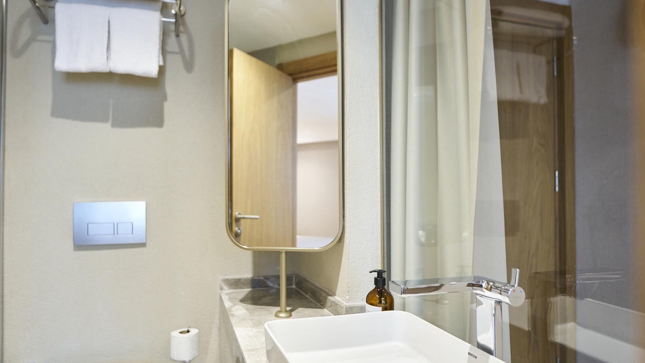 Photo of Bathroom in Muratpasa