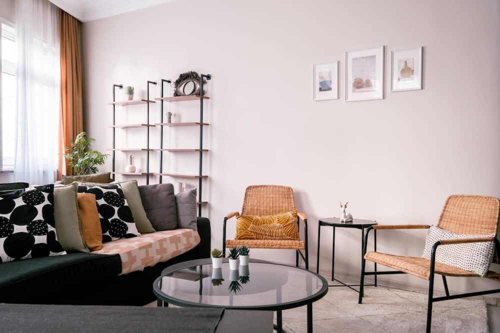 Photo of Livingroom in Tophane