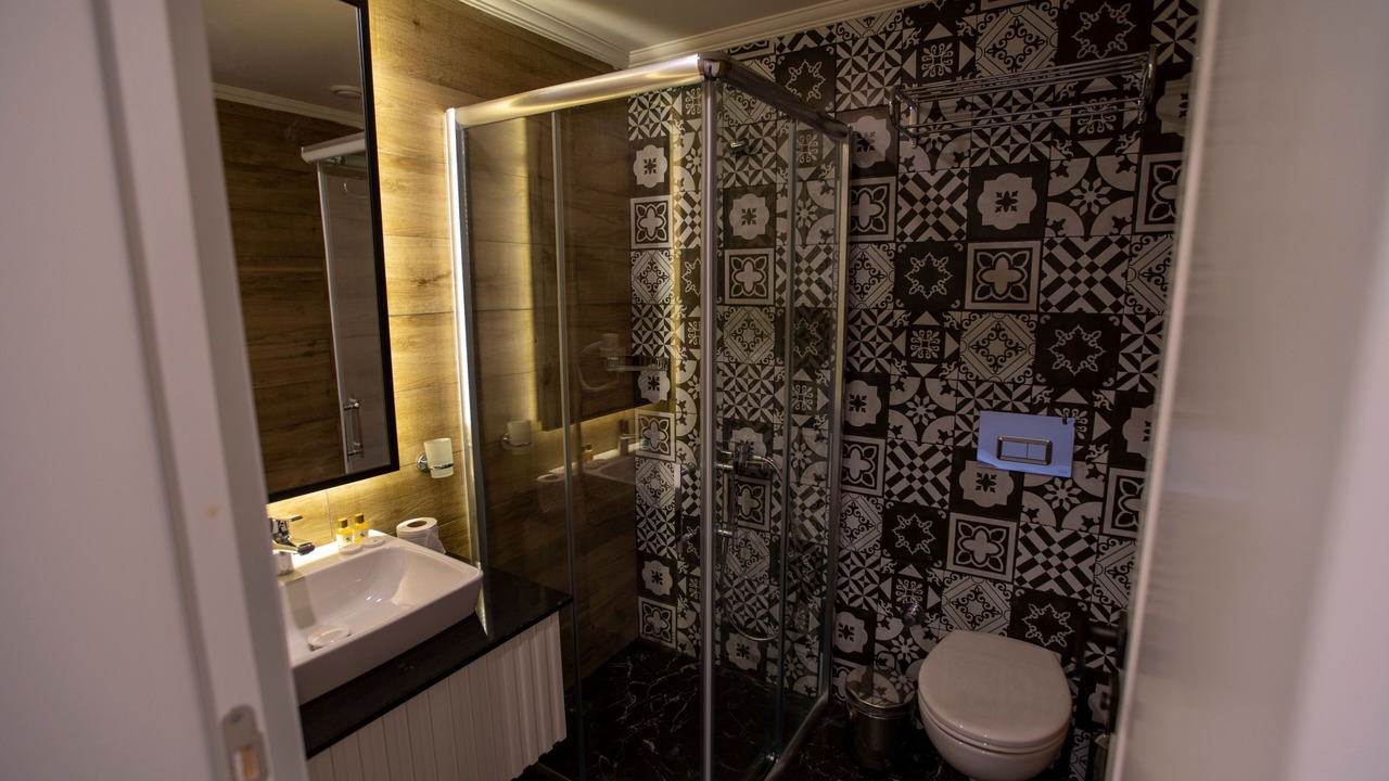 Photo of Bathroom in Kiris