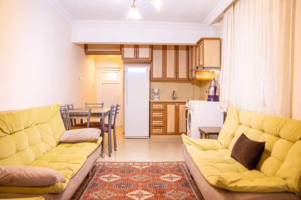 Photo of Bedroom in Altinkum