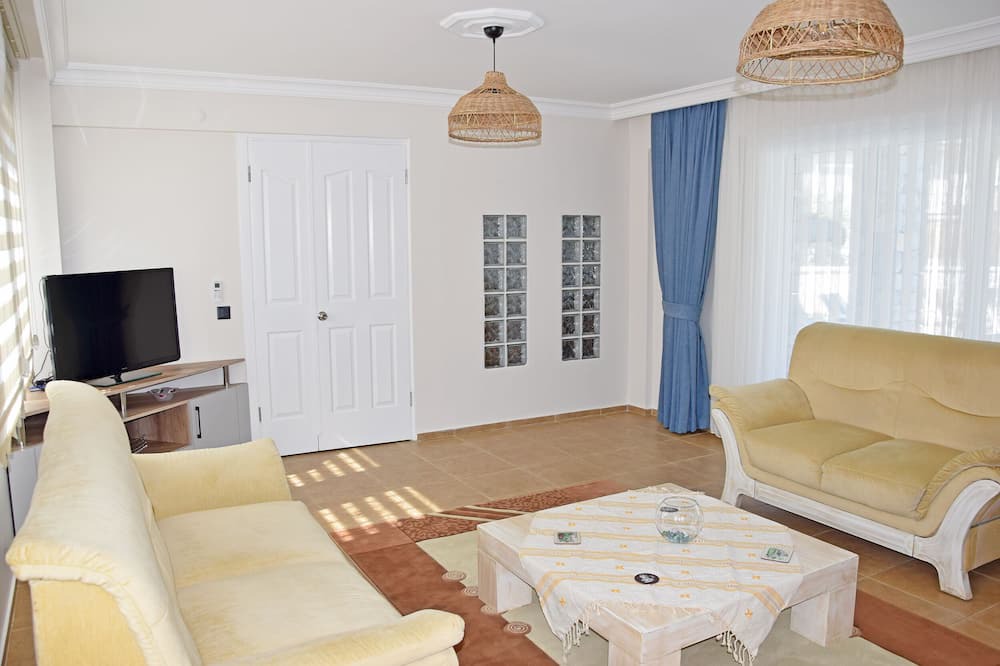 Photo of Livingroom in Yesiluzumlu