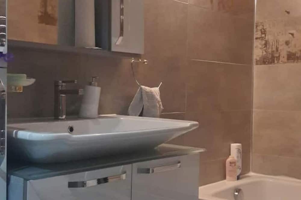 Photo of Bathroom in Cumhuriyet