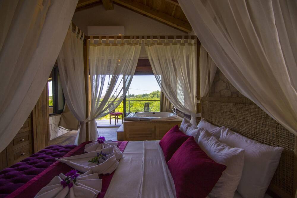 Photo of Bedroom in Yaniklar