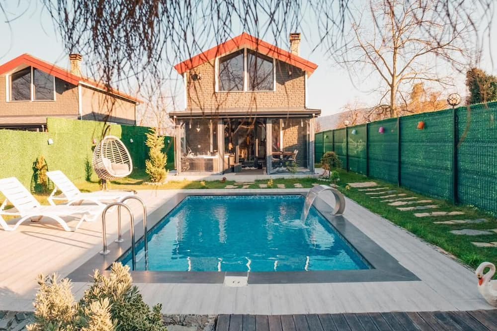 Photo of Outdoor in Yanik