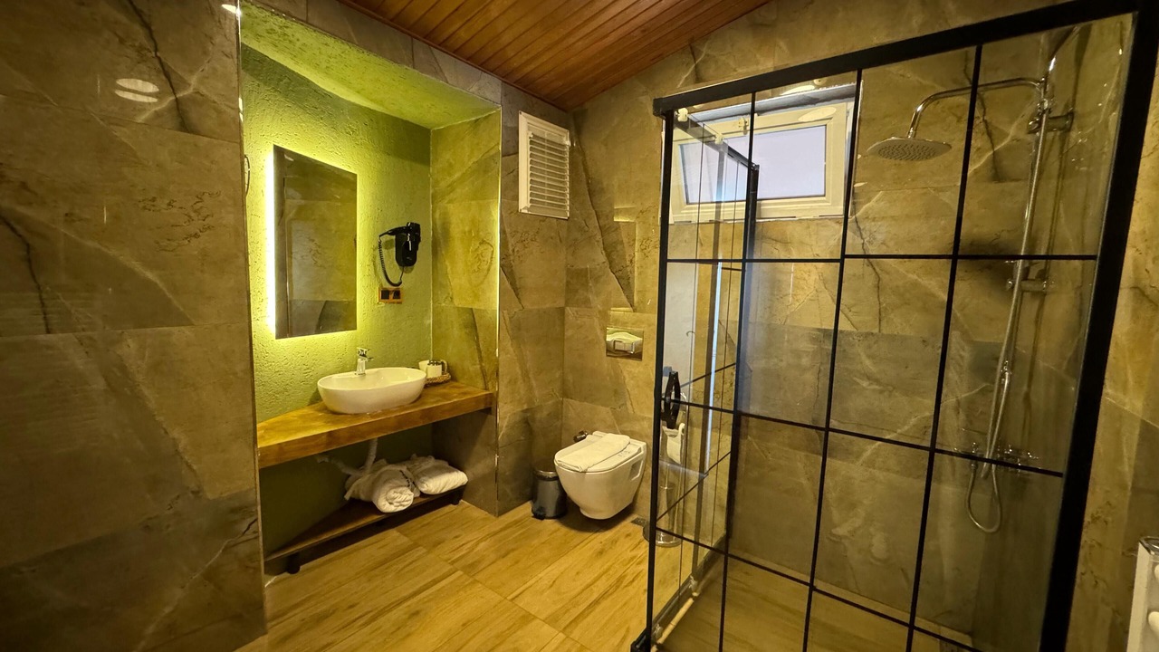 Photo of Bathroom in Karaburun Koyu