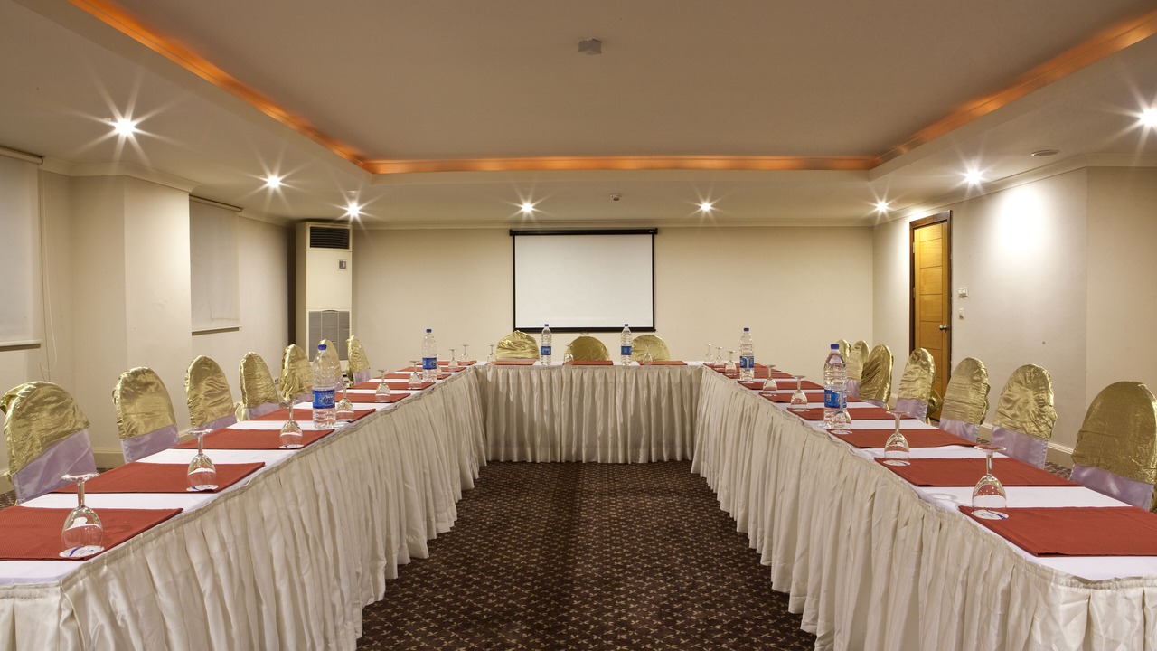 Photo of Others in Cenger
