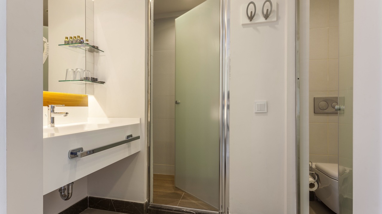 Photo of Bathroom in Side