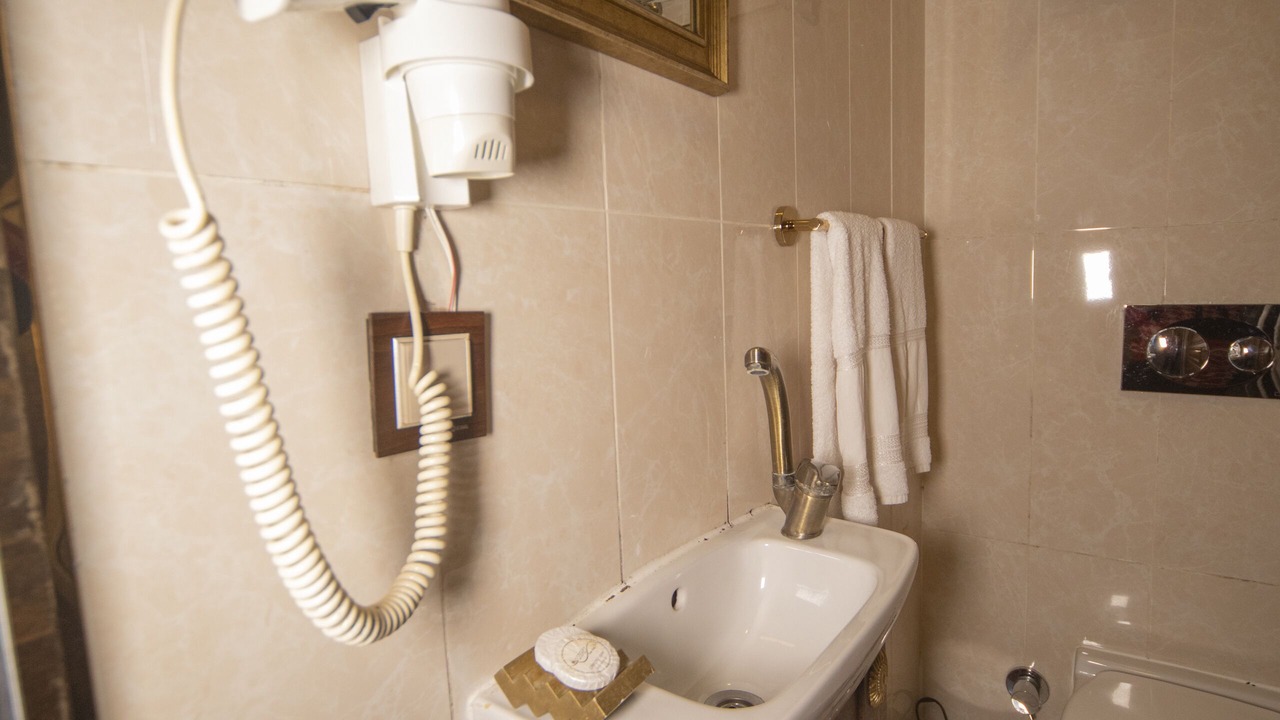 Photo of Bathroom in Asmali Mescit