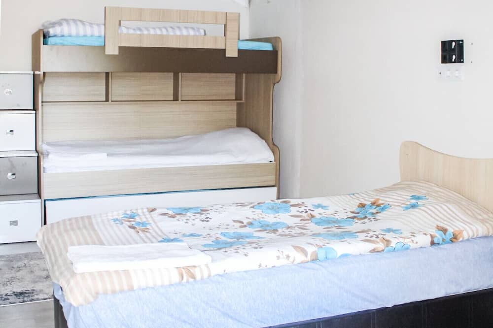Photo of Bedroom in Yanik