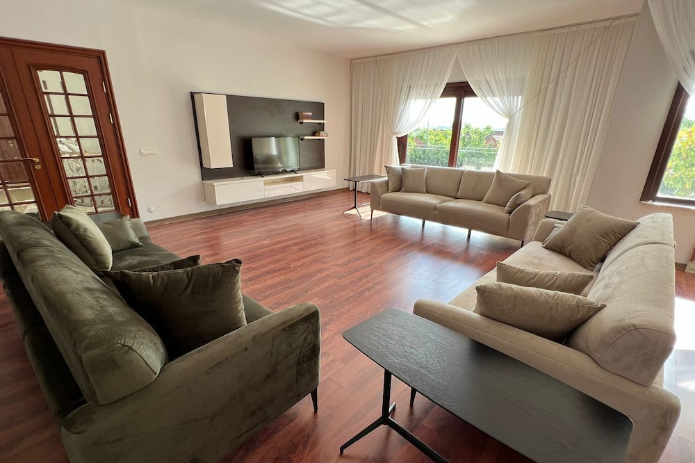 Photo of Livingroom in Buyukcekmece