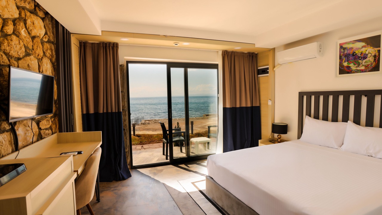 Photo of Bedroom in Edremit
