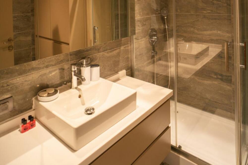 Photo of Bathroom in Mahmutbey