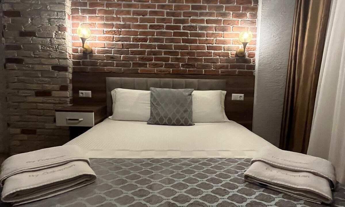 Photo of Bedroom in Karesi