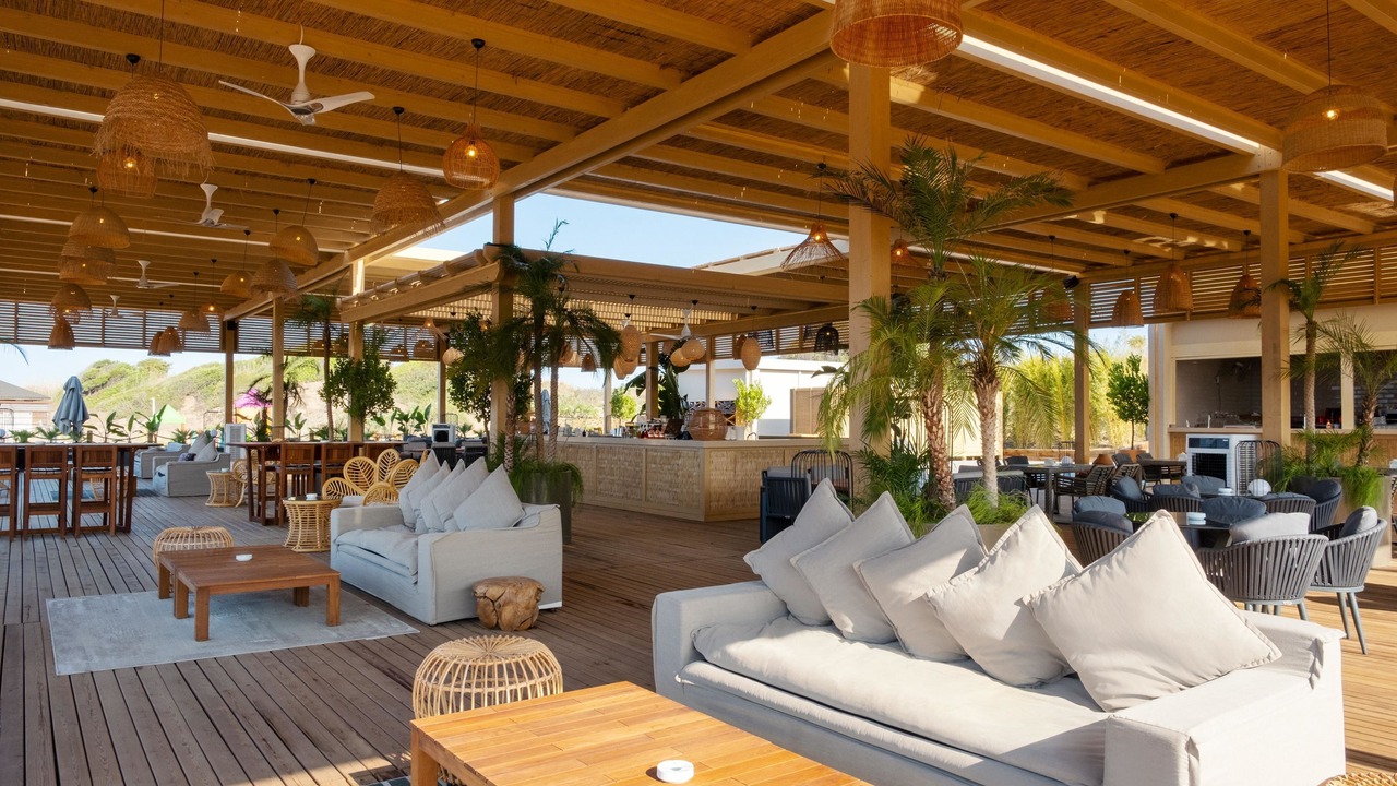 Photo of Outdoor in Side