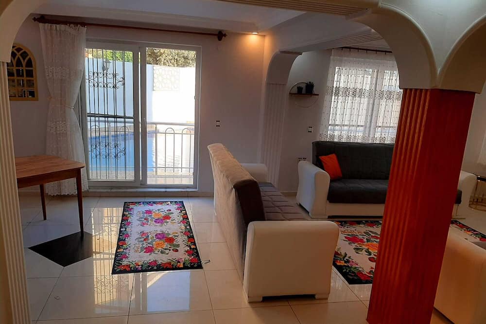 Photo of Livingroom in Kadriye