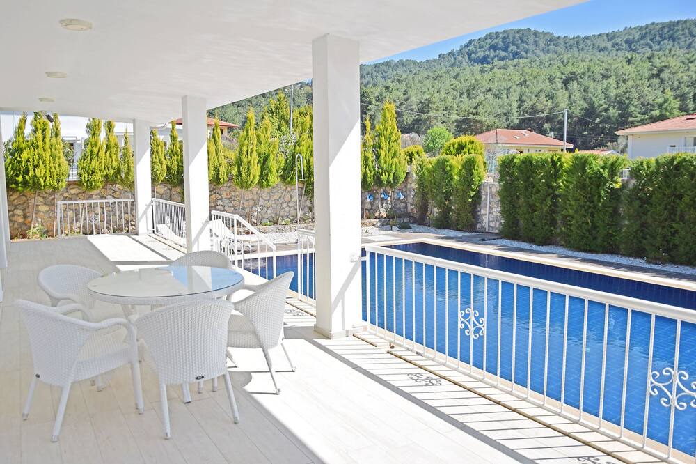 Photo of Patio Balcony in Uzumlu
