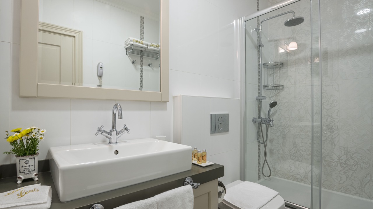 Photo of Bathroom in Galata