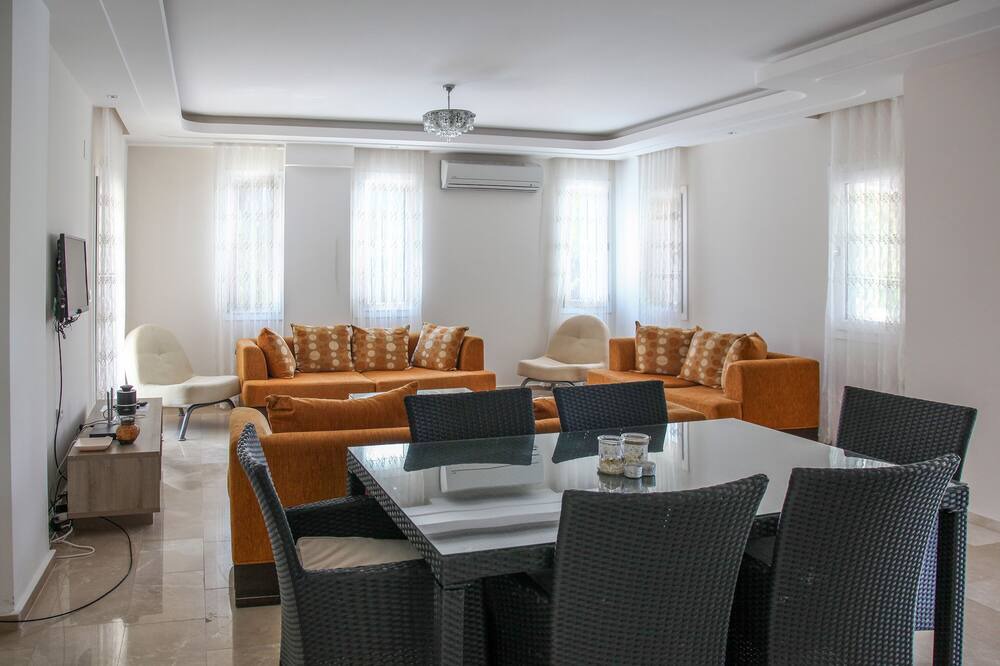 Photo of Livingroom in Dalyan