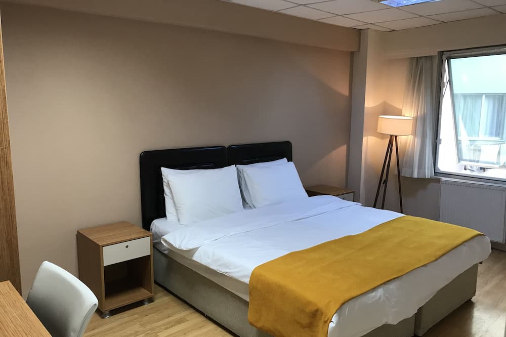 Photo of Bedroom in Besiktas