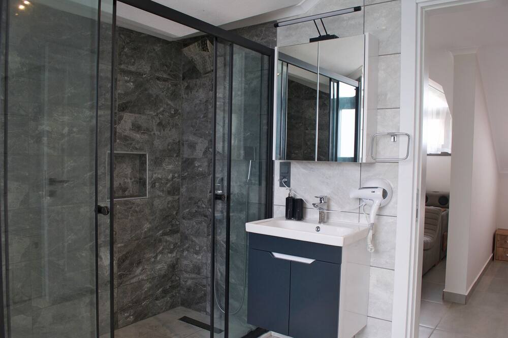 Photo of Bathroom in Oludeniz