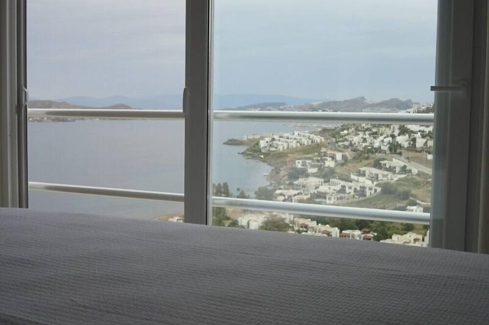 Photo of Bedroom in Geris