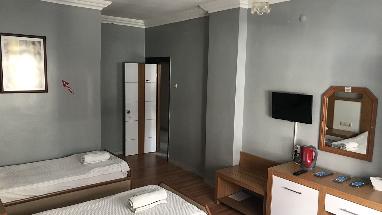 Photo of Bedroom in Karesi