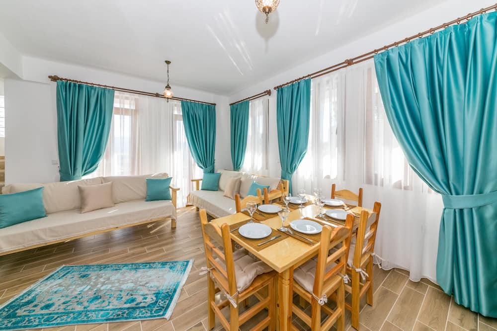 Photo of Livingroom in Akyaka