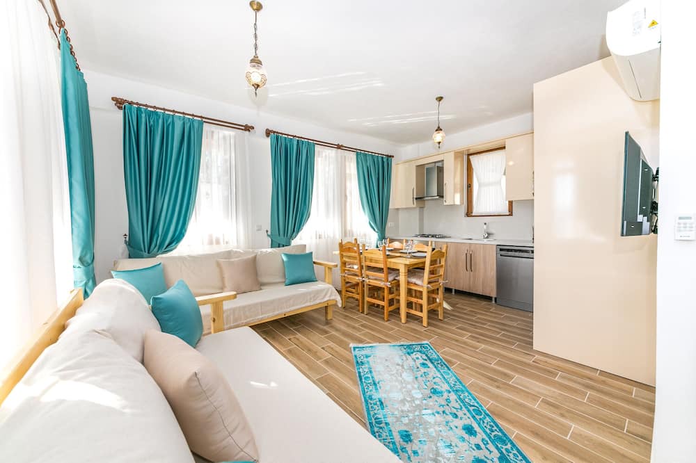 Photo of Livingroom in Akyaka