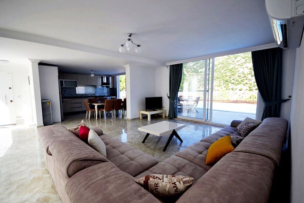 Photo of Livingroom in Islamlar