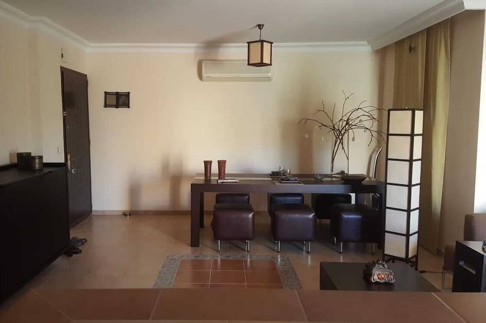 Photo of Bedroom in Side