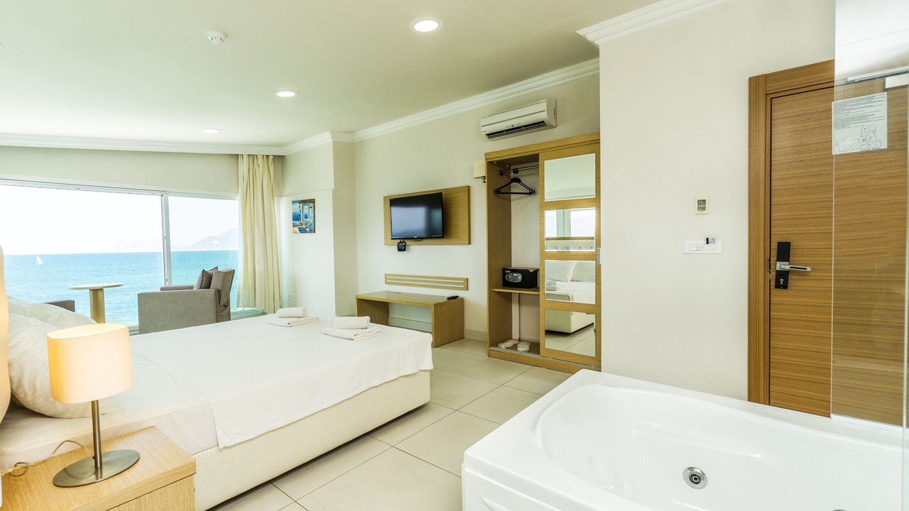 Photo of Bedroom in Turgutreis