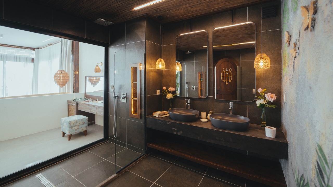 Photo of Bathroom in Faralya