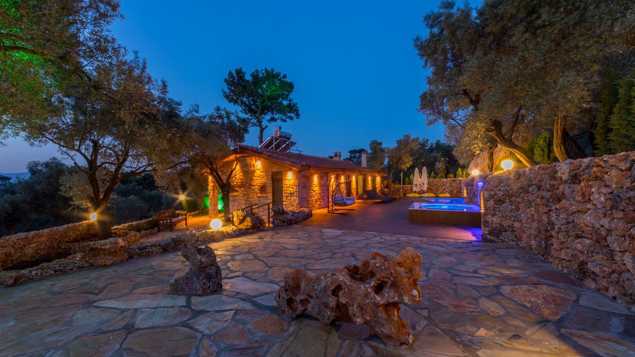 Photo of Outdoor in Mentese