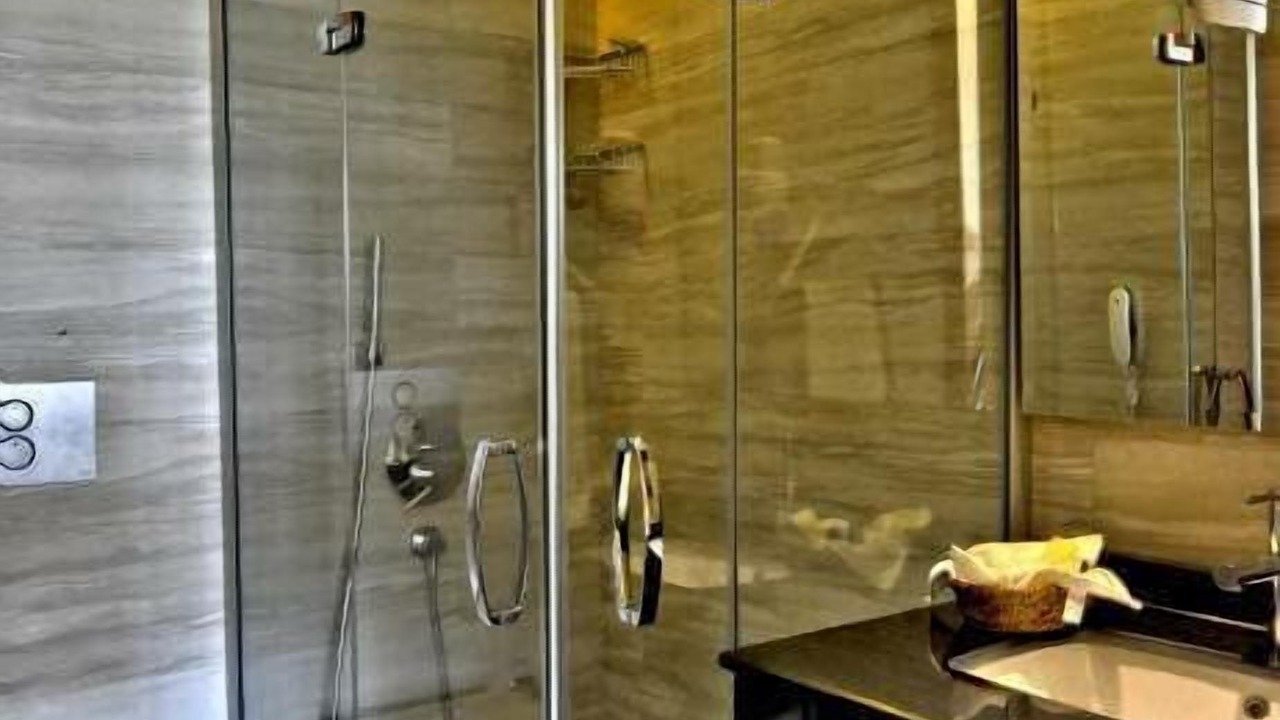 Photo of Bathroom in Akbuk