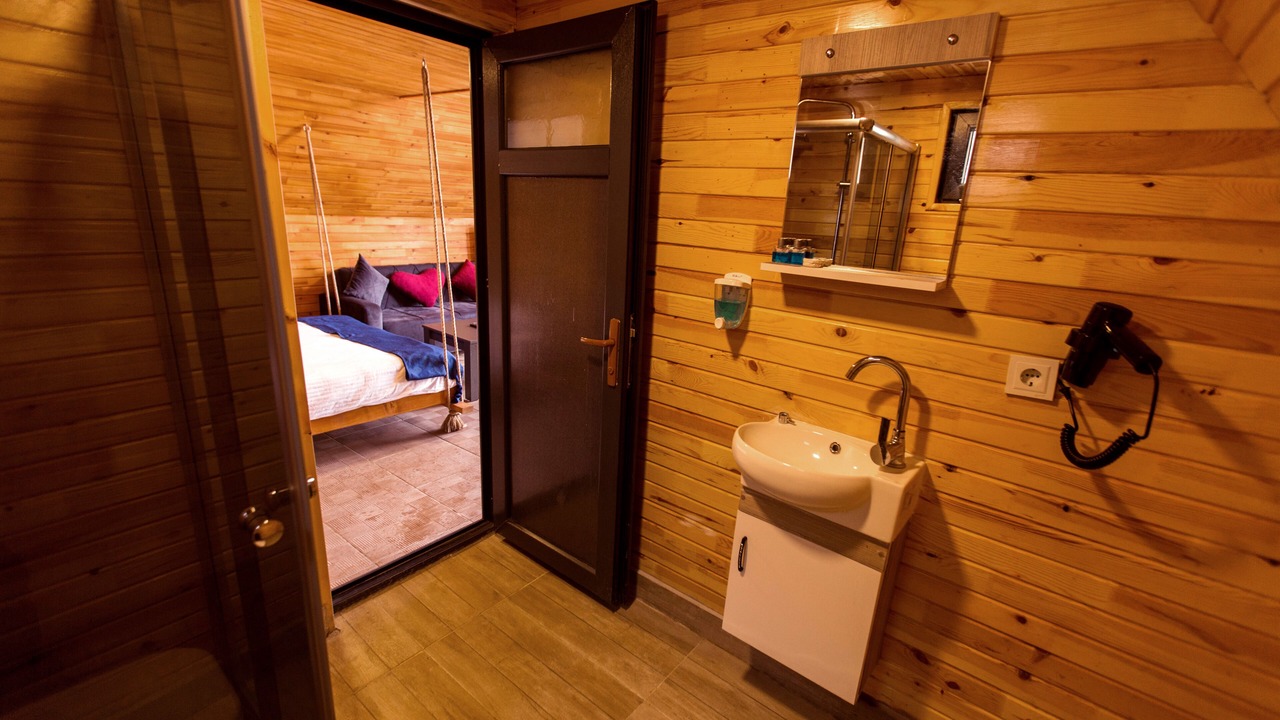 Photo of Bathroom in Ayas