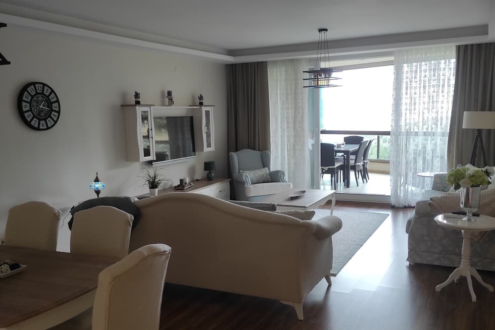Photo of Livingroom in Kusadasi