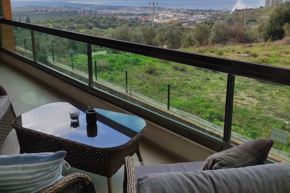 Photo of Patio Balcony in Kusadasi