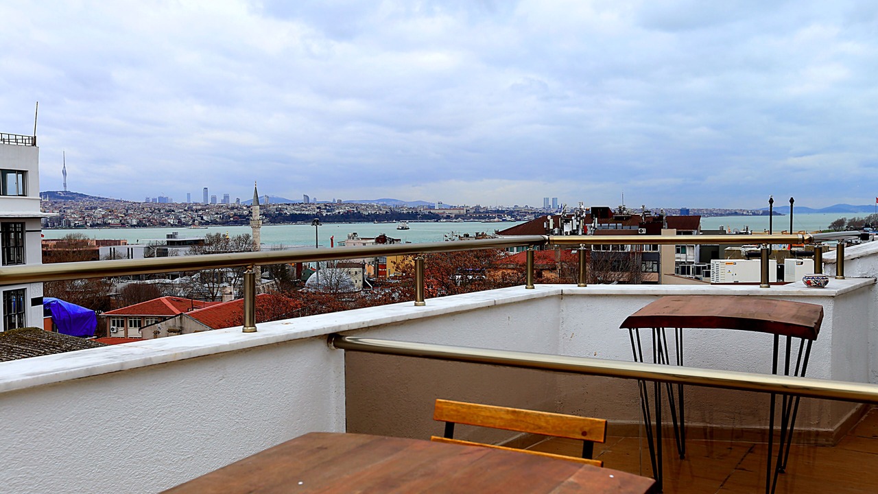 Photo of Bedroom in Galata