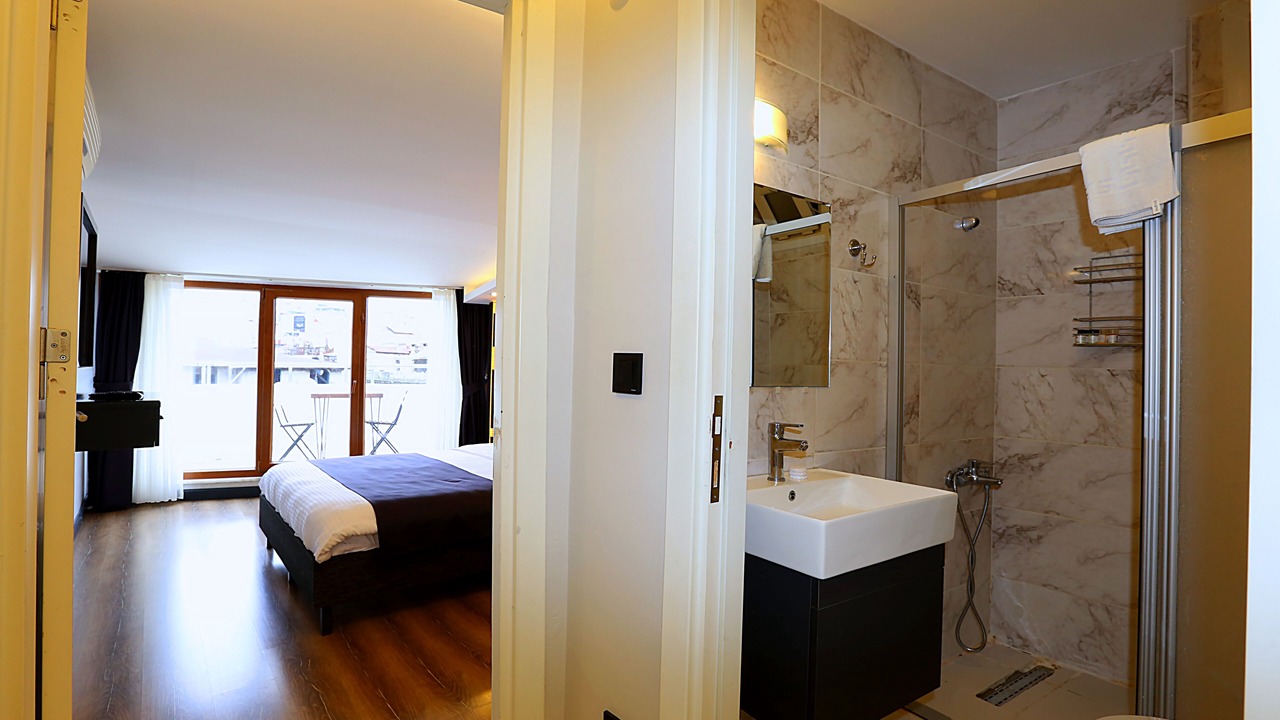 Photo of Bathroom in Galata