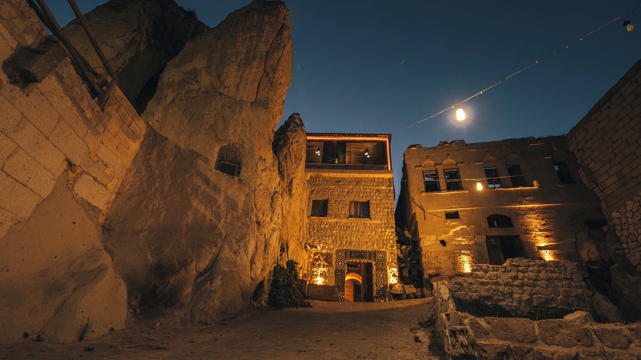 Photo of Outdoor in Nar
