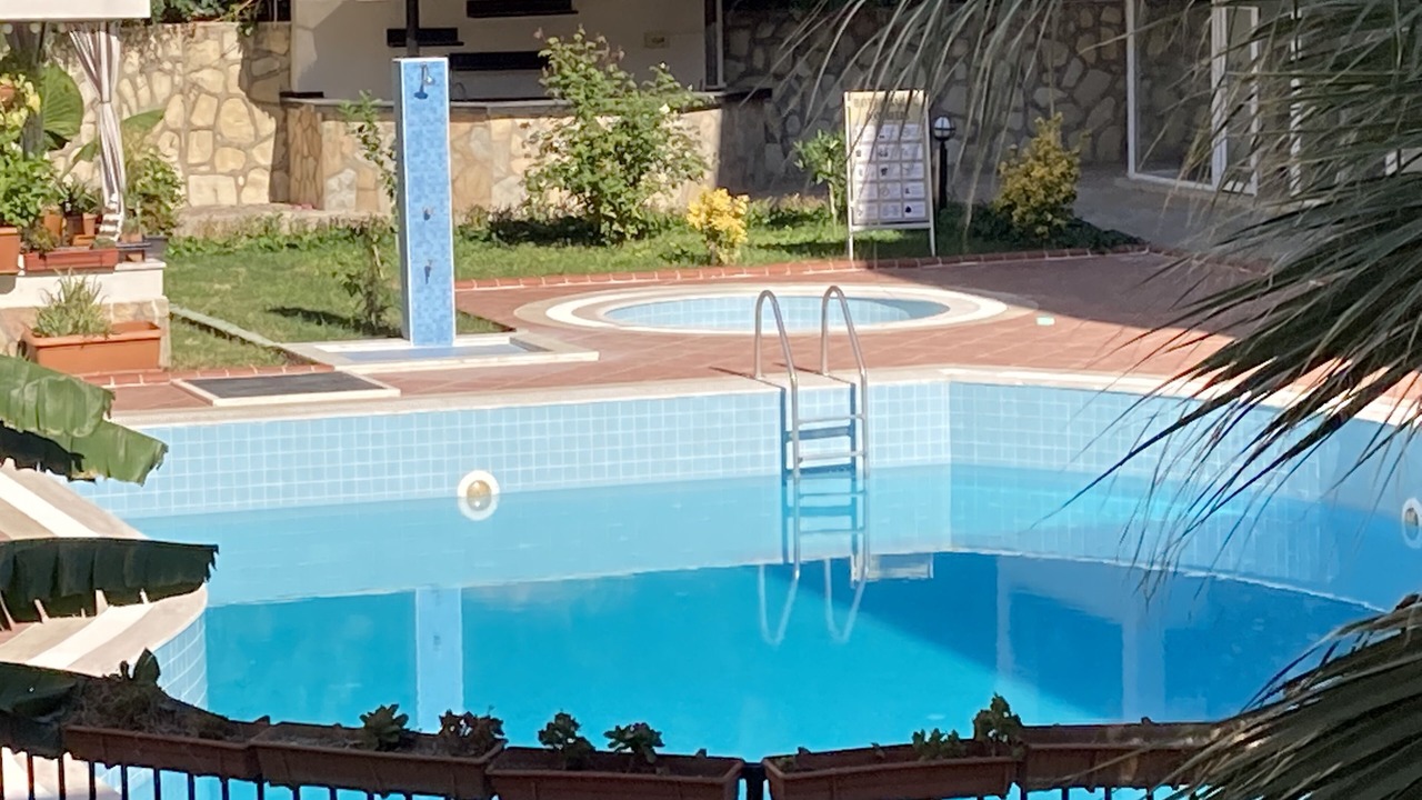 Photo of Outdoor in Side