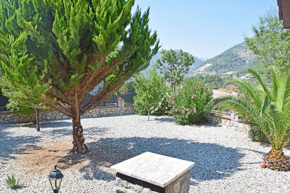 Photo of Outdoor in Uzumlu