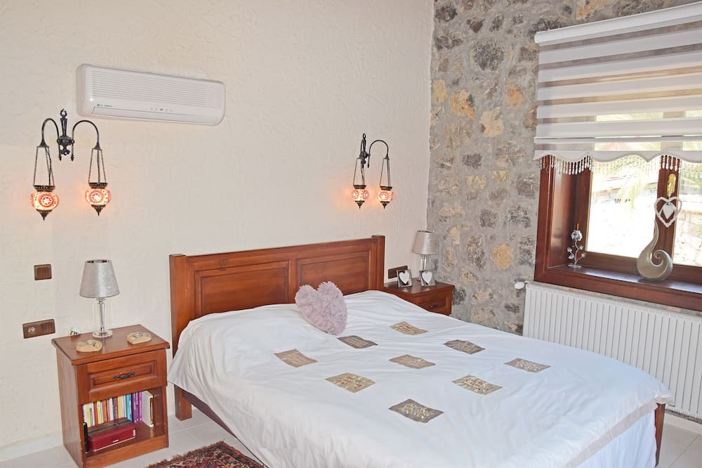 Photo of Bedroom in Uzumlu
