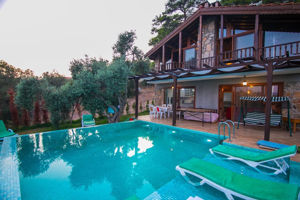 Photo of Outdoor in Mentese